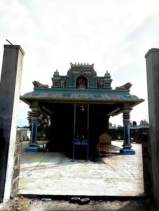 Arulmigu Vinayagar, Mariyamman Sellandiyammn Temple, Muttanchetti - 637013 அருள்மிகு விநாயகர் மாரியம்மன் செல்லாண்டியம்மன் திருக்கோயில், Muttanchetti - 637013, Namakkal - Ancient Temple Architecture and History Image 9