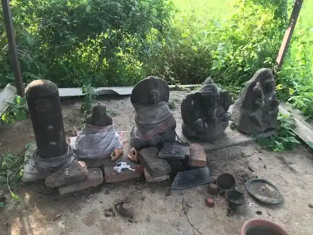 Arulmigu Vinayagar, Pidari, Ayyanar Temple, Sirukattur - 608304 அருள்மிகு விநாயகர் பிடாரி அய்யனார் திருக்கோயில், Sirukattur - 608304, Cuddalore - Ancient Temple Architecture and History Image 11