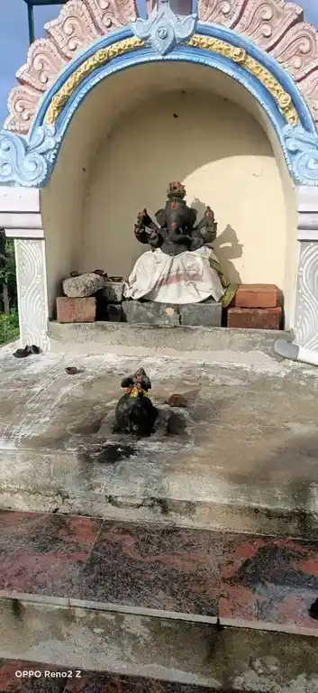 Arulmigu Vinayagar Pidariamman Temple, Pungavadi - 636141 அருள்மிகு விநாயகர், பிடாரியம்மன் திருக்கோயில், Pungavadi - 636141, Salem - Ancient Temple Architecture and History Image 7