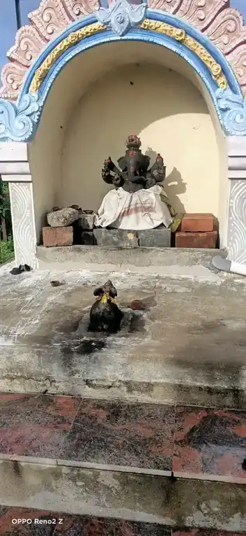 Arulmigu Vinayagar Pidariamman Temple, Pungavadi - 636141 அருள்மிகு விநாயகர், பிடாரியம்மன் திருக்கோயில், Pungavadi - 636141, Salem - Ancient Temple Architecture and History Image 8