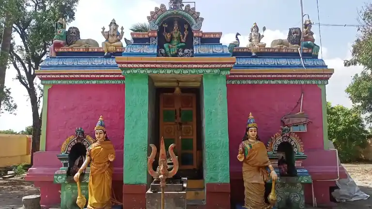 Arulmigu Vinayagar Pidariyamman Temple, T Valasai - 606804 அருள்மிகு விநாயகர், பிடாரியம்மன் திருக்கோயில், T Valasai - 606804, Tiruvannamalai - Ancient Temple Architecture and History Image 3