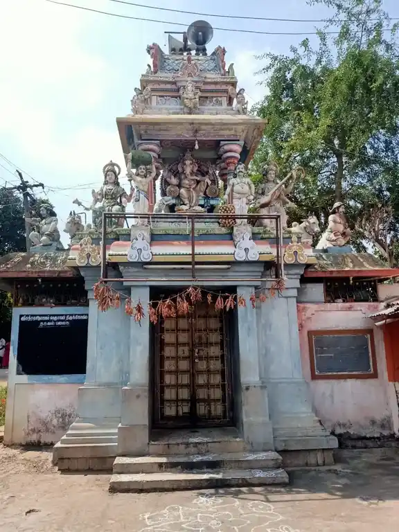 Arulmigu Vinayagar Temple, Aalampaadi - 605701 அருள்மிகு விநாயகர், அம்மச்சார் திருக்கோயில், Aalampaadi - 605701, Viluppuram - Ancient Temple Architecture and History Image 3