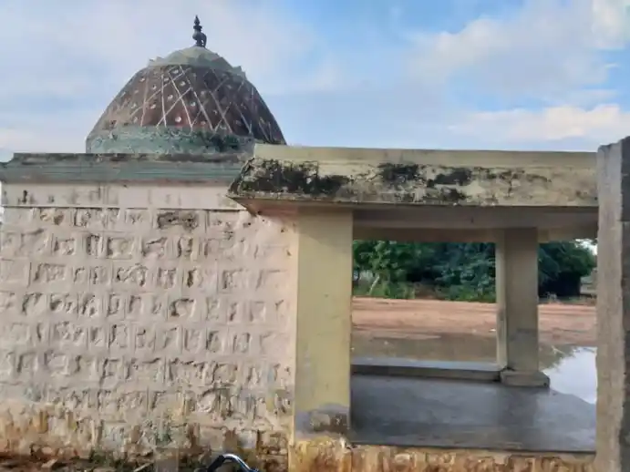 Arulmigu Vinayagar Temple, Aarchampatti - 621313 அருள்மிகு விநாயகர் திருக்கோயில், Aarchampatti - 621313, Karur - Ancient Temple Architecture and History Image 3