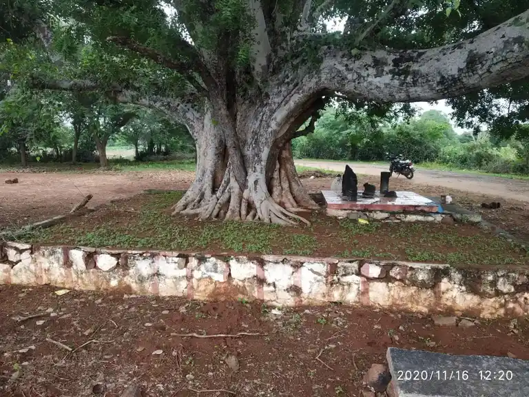 Arulmigu Vinayagar Temple, Adaikampatti - 621306 Arulmigu Vinayagar Temple, Adaikampatti - 621306, Thiruchirappalli - Ancient Temple Architecture and History Image 4