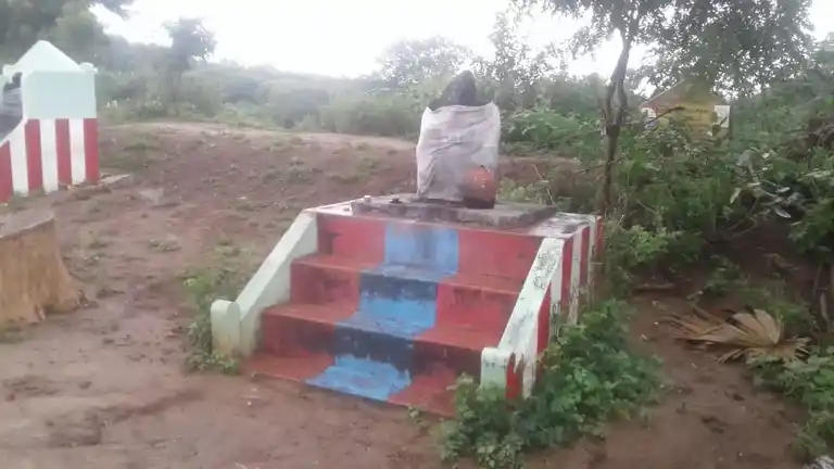 Arulmigu Vinayagar Temple, Angadimangalam - 625020 விநாயகர் கோயில், Angadimangalam - 625020, Madurai - Ancient Temple Architecture and History Image 3