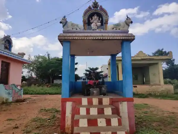 Arulmigu Vinayagar Temple, Avarampatti - 624219