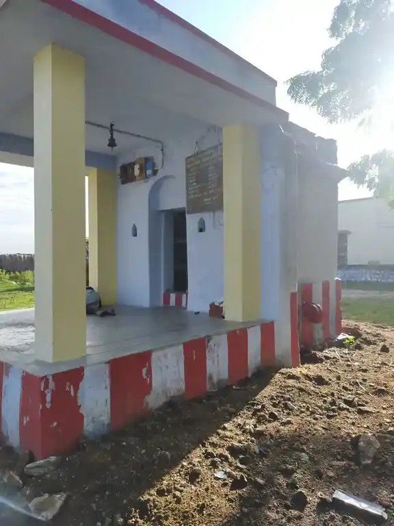 Arulmigu Vinayagar Temple, Chinnamalaikkunru - 628902 அருள்மிகு விநாயகர் திருக்கோயில், Chinnamalaikkunru - 628902, Thoothukudi - Ancient Temple Architecture and History Image 4