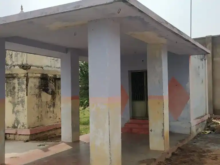 Arulmigu Vinayagar Temple, E.Sithoor - 624702 Arulmigu Vinayagar Temple, E.Sithoor - 624702, Dindigul - Ancient Temple Architecture and History Image 4