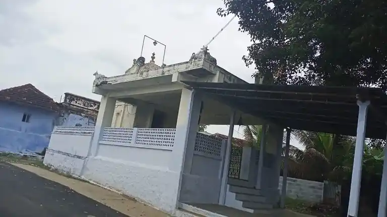 Arulmigu Vinayagar Temple, Emmegoundenpalayam - 642120 Arulmigu Vinayagar Temple, Emmegoundenpalayam - 642120, Coimbatore - Ancient Temple Architecture and History Image 3