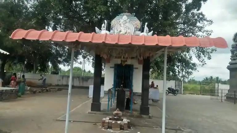 Arulmigu Vinayagar Temple, Erumaipatti - 637102 அருள்மிகு விநாயகர் திருக்கோயில், Erumaipatti - 637102, Salem - Ancient Temple Architecture and History Image 4