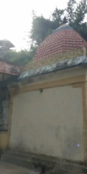 Arulmigu Vinayagar Temple, Gopurajapuram - 614205 அருள்மிகு விநாயகர் திருக்கோயில், Gopurajapuram - 614205, Thanjavur - Ancient Temple Architecture and History Image 2