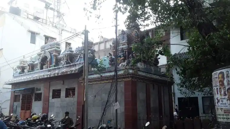 Arulmigu Vinayagar Temple, Idyar Street - 641001 அருள்மிகு விநாயகர் திருக்கோயில், இடையர் ஸ்ட்ரீட் - 641001, Coimbatore - Ancient Temple Architecture and History Image 2