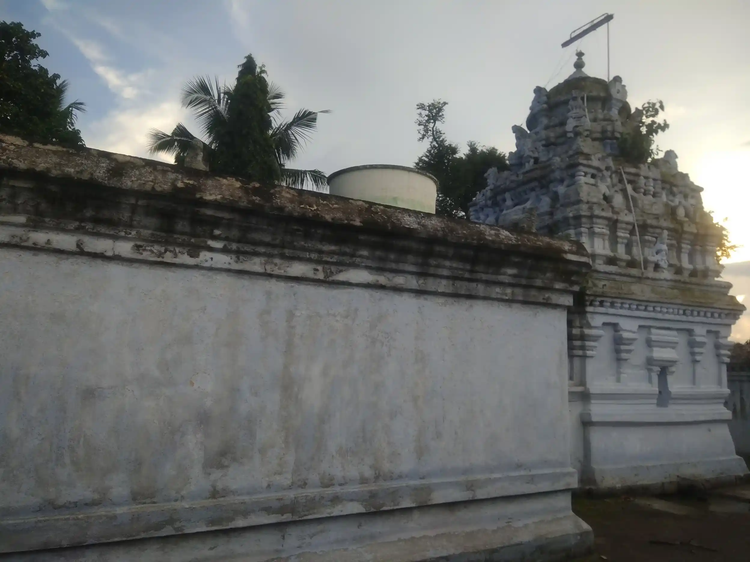 Arulmigu Vinayagar Temple, Kakkangarai - 635654 அருள்மிகு விநாயகர் திருக்கோயில், காக்கங்கரை - 635654, Thirupathur - Ancient Temple Architecture and History Image 3