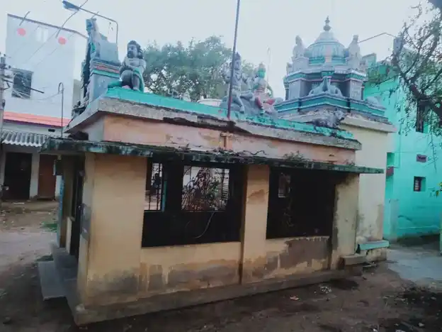 Arulmigu Vinayagar Temple, Kambiliyampatti - 624306 அருள்மிகு விநாயகர் கோயில், Kambiliyampatti - 624306, Dindigul - Ancient Temple Architecture and History Image 3