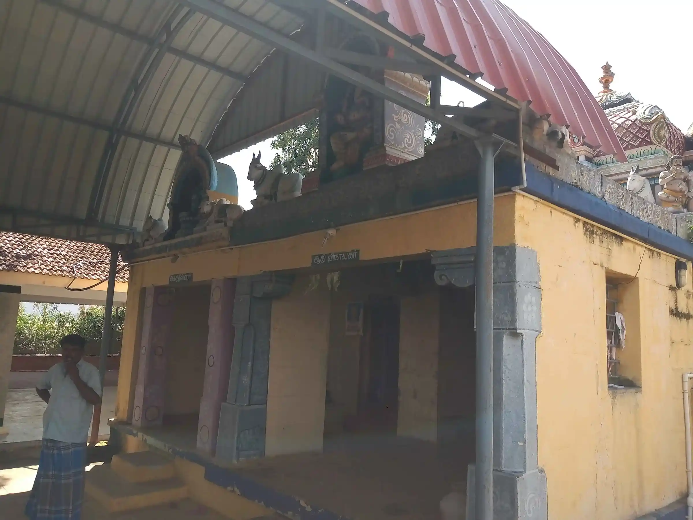 Arulmigu Vinayagar Temple, Karadivavi - 641658 அருள்மிகு விநாயகர் திருக்கோயில், Karadivavi - 641658, Tiruppur - Ancient Temple Architecture and History Image 3