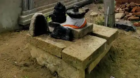 Arulmigu Vinayagar Temple, Karaipadi - 621717 அருள்மிகு விநாயகர் மாரியம்மன் திருக்கோயில், Karaipadi - 621717, Perambalur - Ancient Temple Architecture and History Image 4