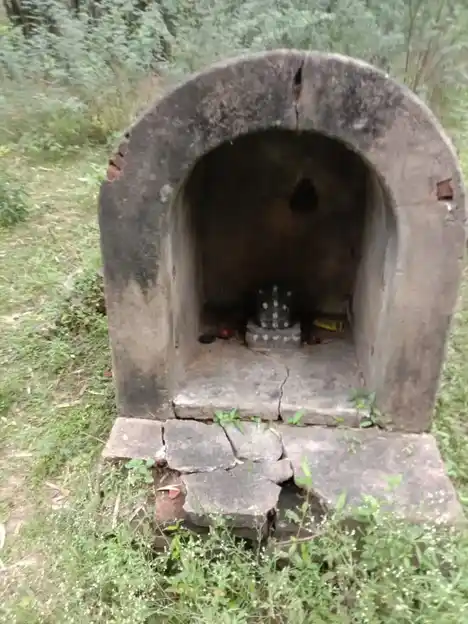 Arulmigu Vinayagar Temple, Keelakudikadu - 621701 அருள்மிகு விநாயகர் திருக்கோயில், கீழக்குடிகாடு - 621701, Ariyalur - Ancient Temple Architecture and History Image 2