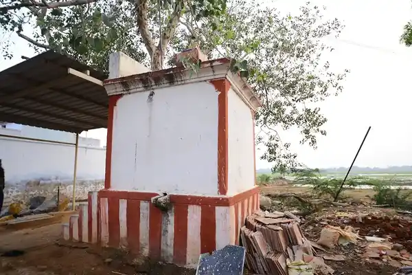 Arulmigu Vinayagar Temple, Keezhakallur - 627010 அருள்மிகு விநாயகர் திருக்கோயில், Keezhakallur - 627010, Tirunelveli - Ancient Temple Architecture and History Image 4