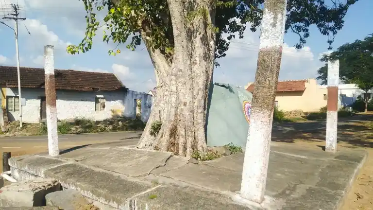 Arulmigu Vinayagar Temple, Kurunallipalayam - 641202