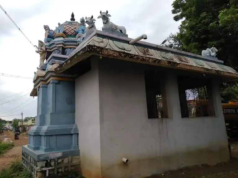 Arulmigu Vinayagar Temple, Kuruvacheri - 621715 Arulmigu Vinayagar Temple, Kuruvacheri - 621715, Ariyalur - Ancient Temple Architecture and History Image 3