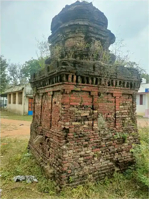 Arulmigu Vinayagar Temple, Kuruvallapparkoil, Ariyalur - 621804 Temple