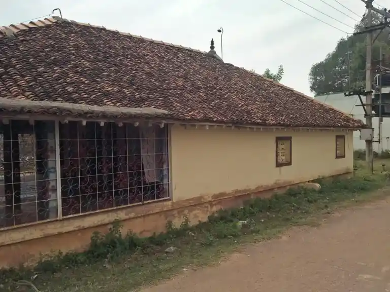 Arulmigu Vinayagar Temple, Kuvagam - 621710 அருள்மிகு சித்தி வினாயகர் திருக்கோயில், Kuvagam - 621710, Ariyalur - Ancient Temple Architecture and History Image 3