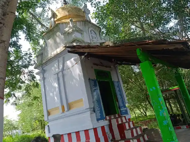 Arulmigu Vinayagar Temple, M. Vadippatti - 624211 அருள்மிகு விநாயகர் திருக்கோயில், M. Vadippatti - 624211, Dindigul - Ancient Temple Architecture and History Image 3