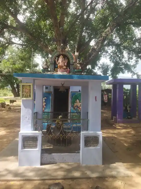 Arulmigu Vinayagar Temple, Mallapuram - 625535 அருள்மிகு விநாயகர் திருக்கோயில், Mallapuram - 625535, Madurai - Ancient Temple Architecture and History Image 4
