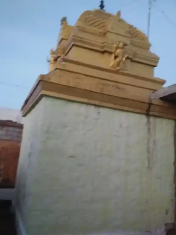 Arulmigu Vinayagar Temple, Maniyakaranpatti - 624304 அருள்மிகு விநாயகர் திருக்கோயில், Maniyakaranpatti - 624304, Dindigul - Ancient Temple Architecture and History Image 3