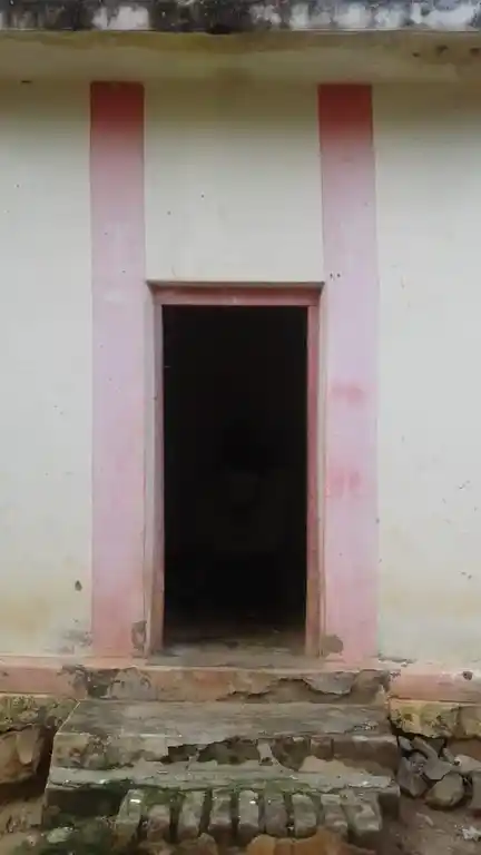 Arulmigu Vinayagar Temple, Markaiyankotai - 625552 அருள்மிகு விநாயகர் திருக்கோயில், Markaiyankotai - 625552, Theni - Ancient Temple Architecture and History Image 3