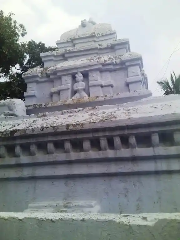 Arulmigu Vinayagar Temple, Megalachinnampalli - 635120 Arulmigu Vinayagar Temple, Megalachinnampalli - 635120, Krishnagiri - Ancient Temple Architecture and History Image 5