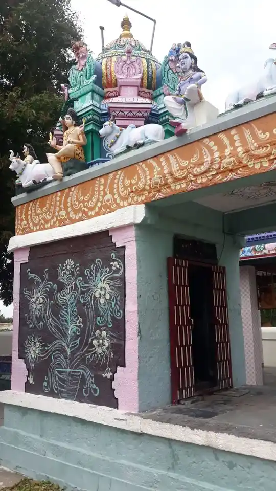 Arulmigu Vinayagar Temple, Mettupalaiyam - 621117 Arulmigu Vinayagar Temple, Mettupalaiyam - 621117, Perambalur - Ancient Temple Architecture and History Image 2