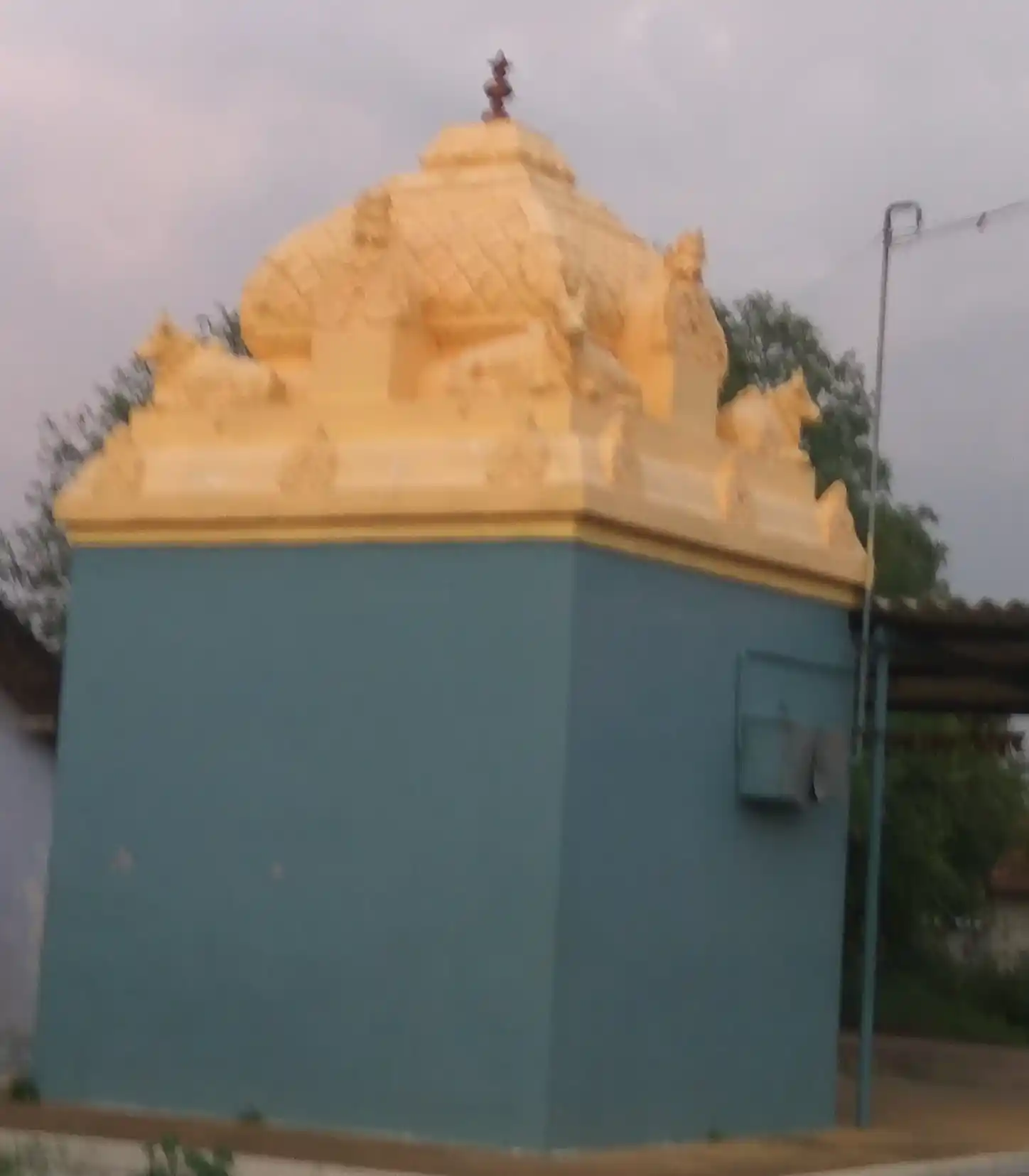 Arulmigu Vinayagar Temple, Mettuppudhur, Mettuppudhur - 638056 அருள்மிகு விநாயகர் திருக்கோயில், Mettuppudhur, மேட்டுப்புதூர் - 638056, Erode - Ancient Temple Architecture and History Image 3