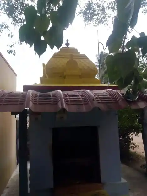 Arulmigu Vinayagar Temple, Nadupalayam, Nadupalayam - 638151 அருள்மிகு விநாயகர் திருக்கோயில், Nadupalayam, நடுப்பாளையம் - 638151, Erode - Ancient Temple Architecture and History Image 4