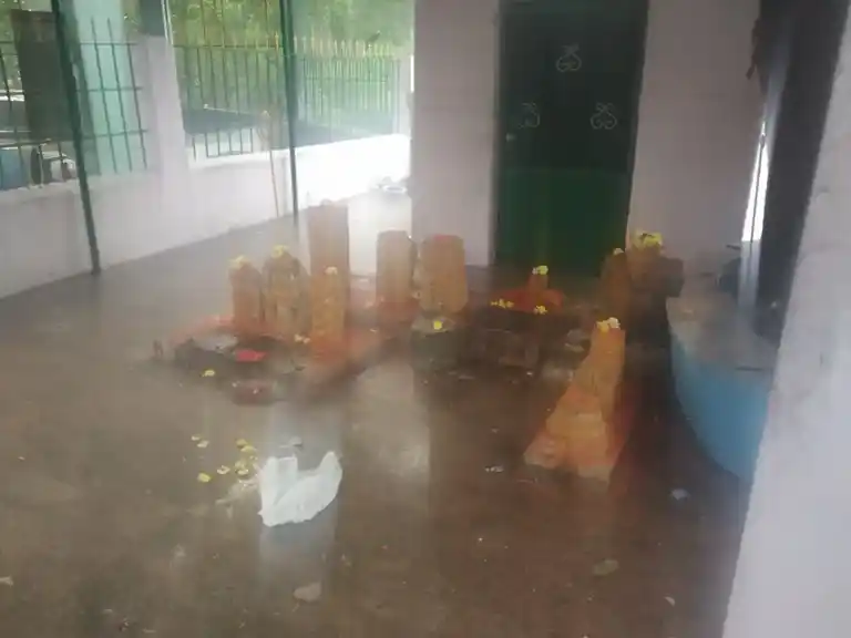 Arulmigu Vinayagar Temple, Near Water Falls, Hogenakkal - 636810 அருள்மிகு விநாயகர் திருக்கோயில், நீர்வீழ்ச்சி அருகில், ஒக்கேனக்கல் - 636810, Dharmapuri - Ancient Temple Architecture and History Image 3