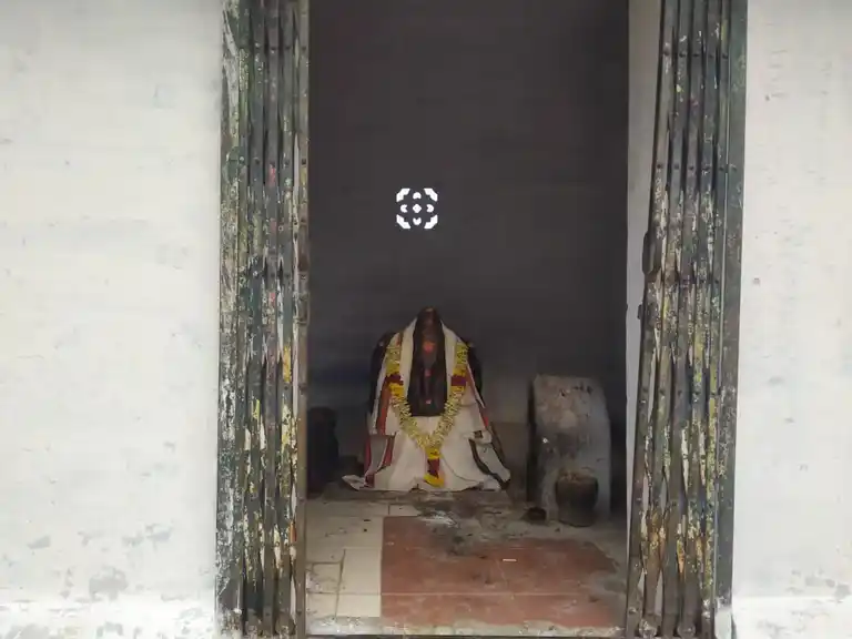 Arulmigu Vinayagar Temple, Ondipulinackanur, Ondipuli Nackanoor - 626204 அருள்மிகு விநாயகர் திருக்கோயில், ஒண்டிப்புலிநாயக்கனுர், Ondipuli Nackanoor - 626204, Virudhunagar - Ancient Temple Architecture and History Image 2