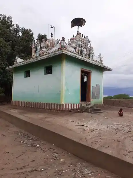 Arulmigu Vinayagar Temple, Oorakkudi - 623706 அருள்மிகு விநாயகர் திருக்கோயில், ஊரக்குடி - 623706, Ramanathapuram - Ancient Temple Architecture and History Image 2