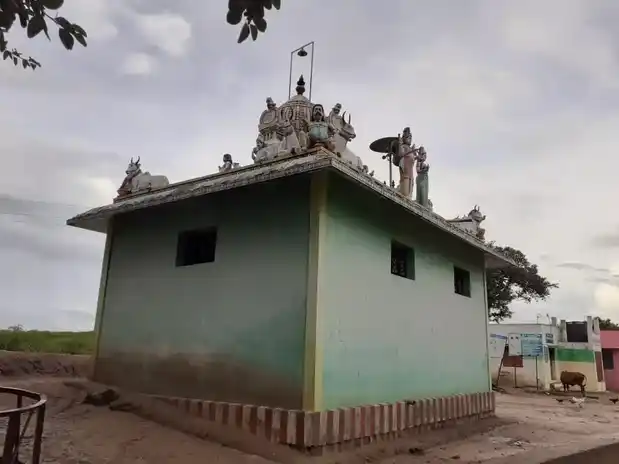 Arulmigu Vinayagar Temple, Oorakkudi - 623706 அருள்மிகு விநாயகர் திருக்கோயில், ஊரக்குடி - 623706, Ramanathapuram - Ancient Temple Architecture and History Image 4