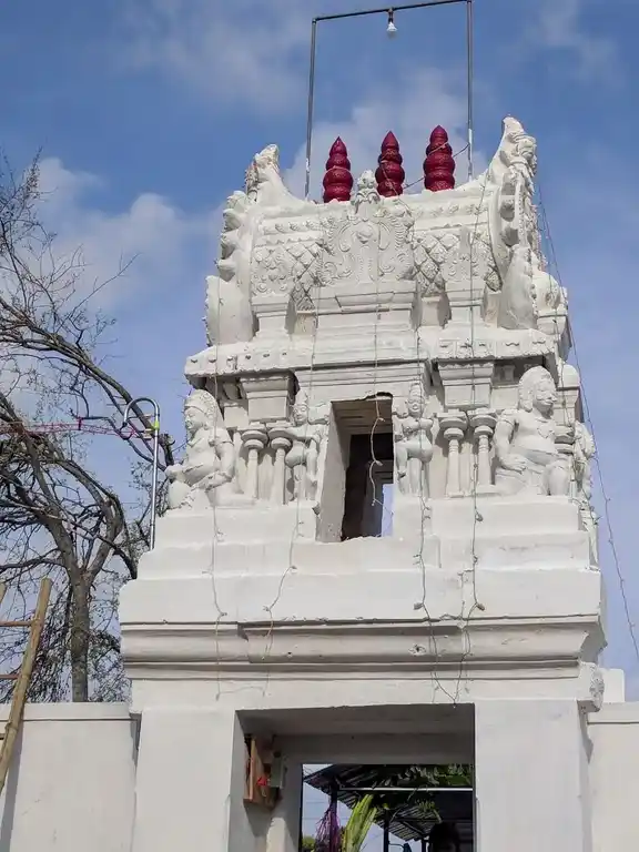 Arulmigu Vinayagar Temple, Ooranikottai - 623308 அருள்மிகு விநாயகர் திருக்கோயில், ஊரணிக்கோட்டை - 623308, Ramanathapuram - Ancient Temple Architecture and History Image 3