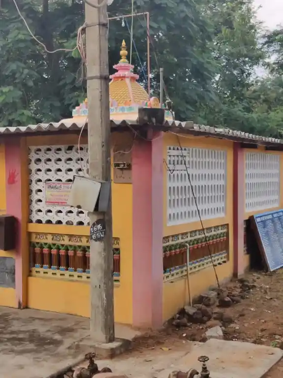 Arulmigu Vinayagar Temple, Pazwaerstreet, Kaverirajapuram - 631209 அருள்மிகு விநாயகர் திருக்கோயில், Pazwaerstreet, Kaverirajapuram - 631209, Tiruvallur - Ancient Temple Architecture and History Image 2