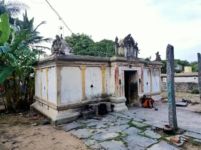 Arulmigu Vinayagar Temple, Perichaanur, Perichaanur - 605755 அருள்மிகு விநாயகர், திரௌபதியம்மன் திருக்கோயில், Perichaanur, Perichaanur - 605755, Viluppuram - Ancient Temple Architecture and History Image 2