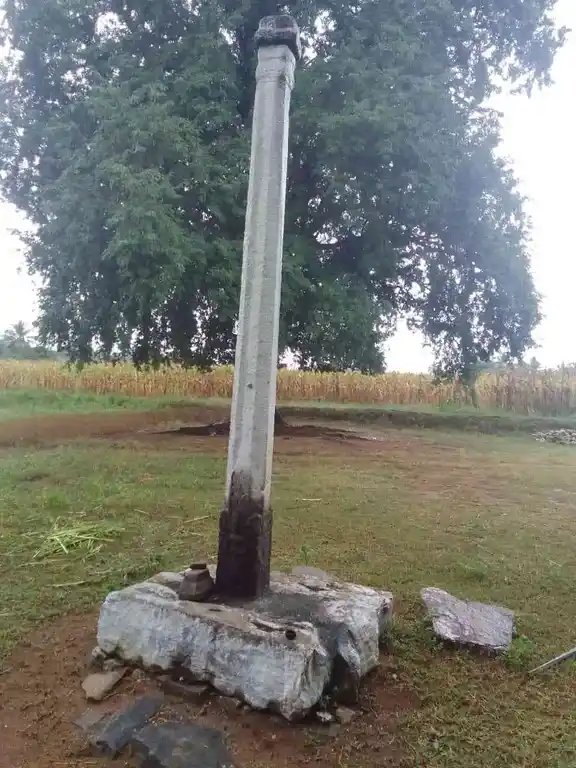 Arulmigu Vinayagar Temple, Perumal Temple, Muthalamman Temple, Kulathoor - 624005 அருள்மிகு விநாயகர் கோயில், Kulathoor - 624005, Dindigul - Ancient Temple Architecture and History Image 6