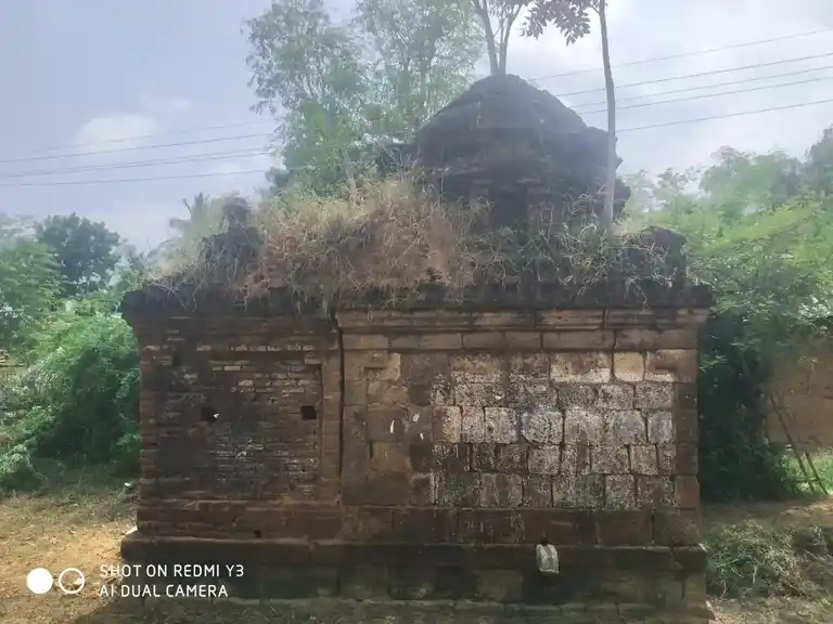Arulmigu Vinayagar Temple, Perumaltheeyanoor - 621701