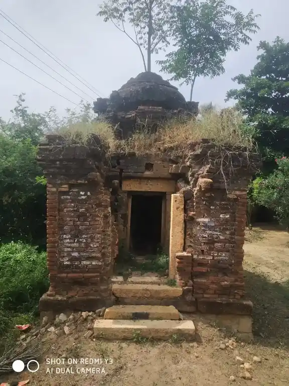 Arulmigu Vinayagar Temple, Perumaltheeyanoor - 621701 அருள்மிகு விநாயகர் திருக்கோயில், Perumaltheeyanoor - 621701, Ariyalur - Ancient Temple Architecture and History Image 3