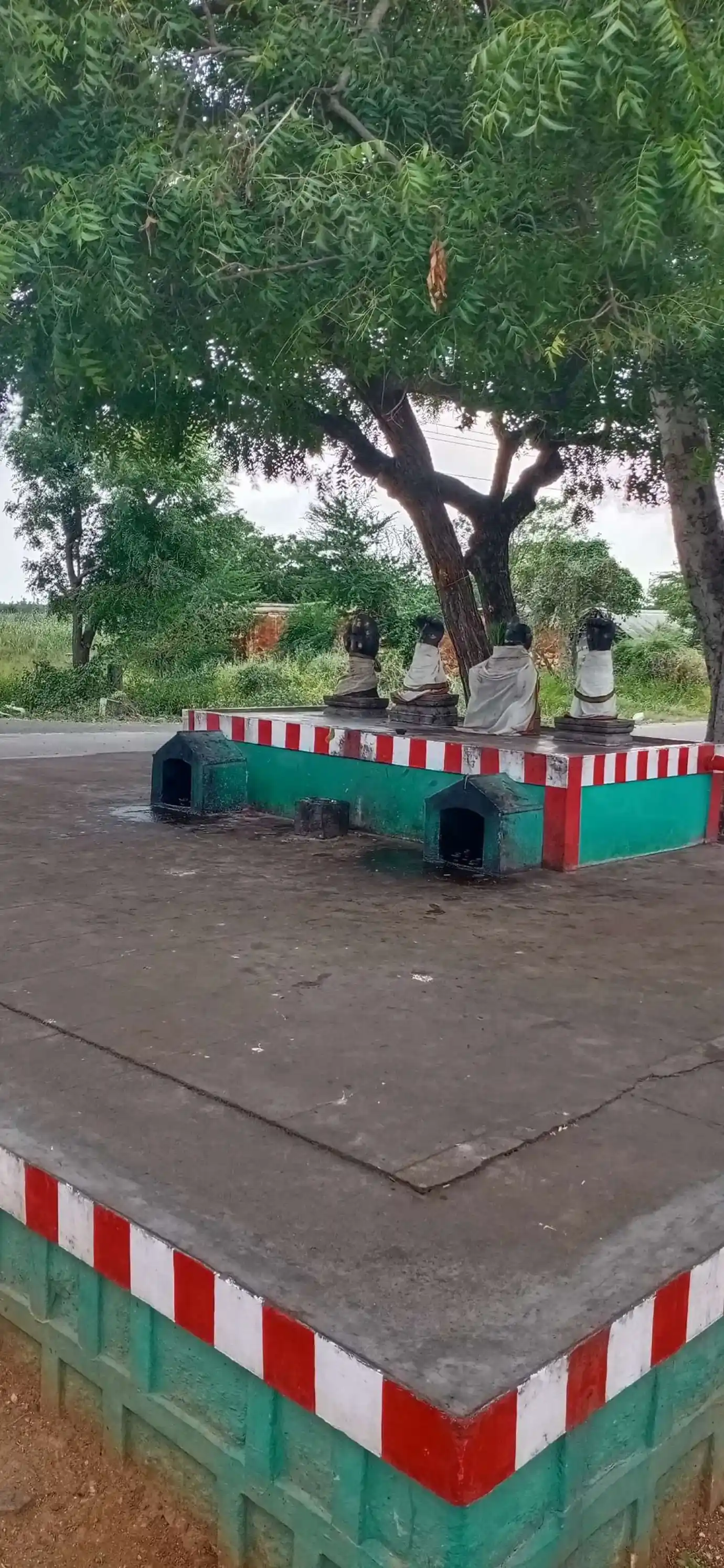 Arulmigu Vinayagar Temple, Poonambalayam - 621009 Arulmigu Vinayagar Temple,  - 621009, Thiruchirappalli - Ancient Temple Architecture and History Image 2