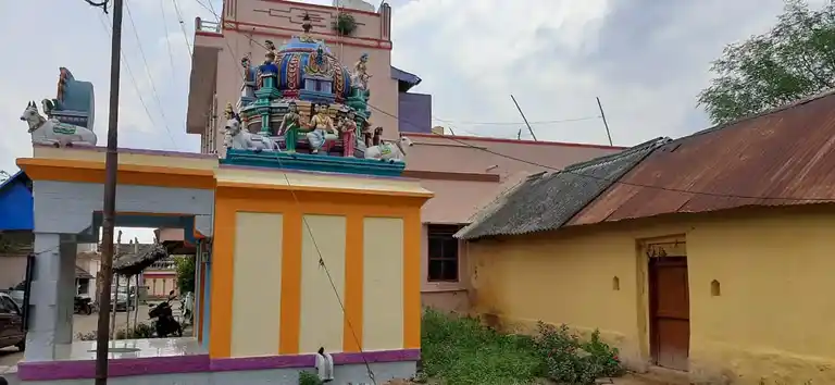Arulmigu Vinayagar Temple, R.Valavanoor - 621111 Temple
