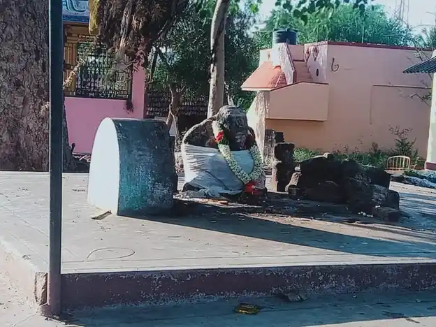 Arulmigu Vinayagar Temple, Rajakapatti - 624316 அருள்மிகு விநாயகர் திருக்கோயில், Rajakapatti - 624316, Dindigul - Ancient Temple Architecture and History Image 4