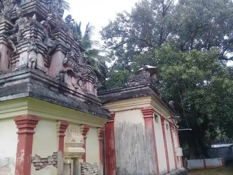 Arulmigu Vinayagar Temple, Ramapattinam - 642005 அருள்மிகு விநாயகர் திருக்கோயில், Ramapattinam - 642005, Coimbatore - Ancient Temple Architecture and History Image 3