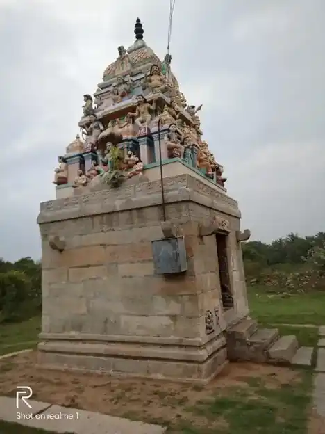 Arulmigu Vinayagar Temple, S.Malayandipattanam, S.Malayandipattanam - 642001 அருள்மிகு விநாயகர் திருக்கோயில், S.மலையாண்டிபாட்டனாம், S.மலையாண்டிபாட்டனாம் - 642001, Coimbatore - Ancient Temple Architecture and History Image 4