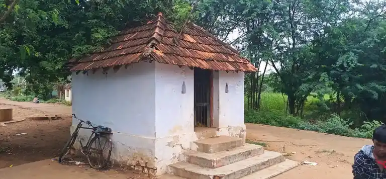 Arulmigu Vinayagar Temple, Seevalsaragu - 624707
